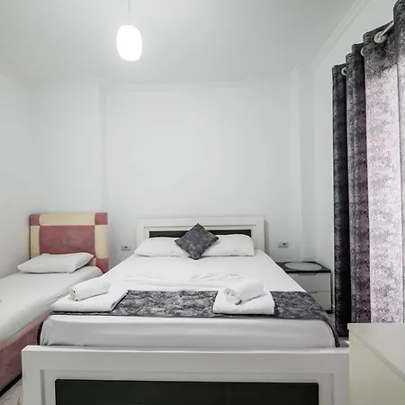 Irdi Aparthotel Ksamil Exterior photo
