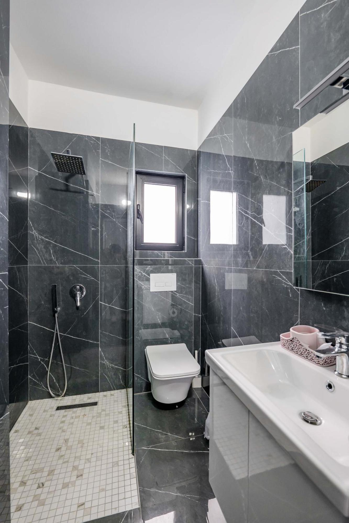 Irdi Apartment Ksamil